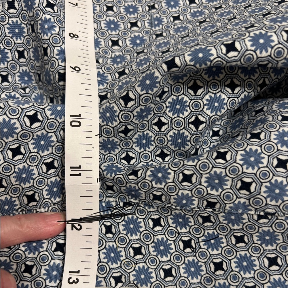 NWT Jag Short 12 Black, Blue & White Print - Picture 9 of 12